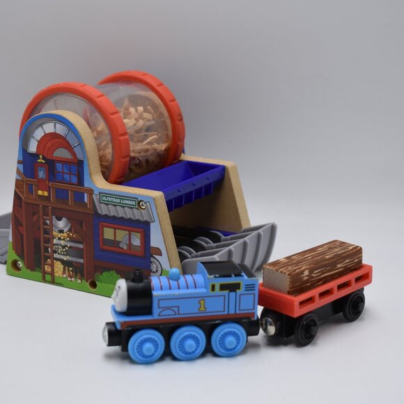 Ulfstead Lumber Wood Chipper w/ Thomas - Thomas & Friends Wooden Railway Trains - Picture 3 of 13